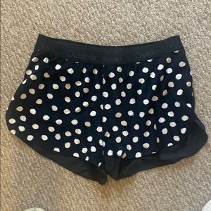 RARE outdoor voices light speed polka dot shorts